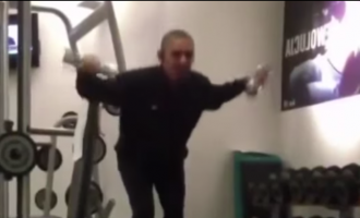 Michelle vs Barack In The Gym